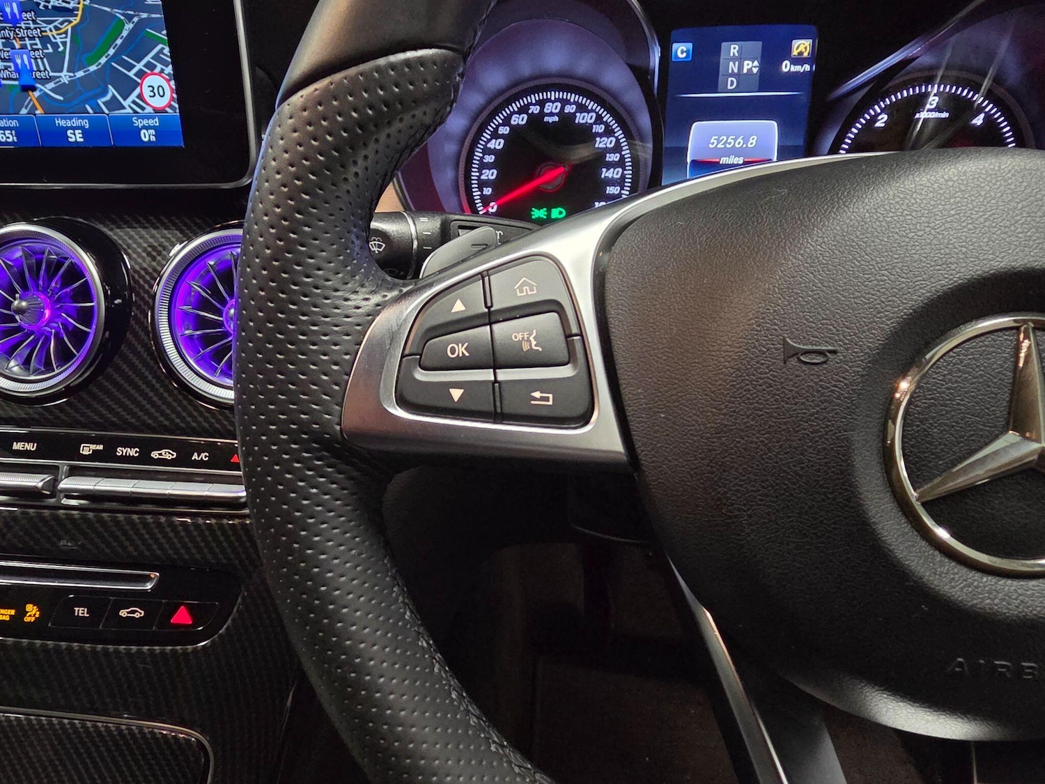 Used Mercedes-Benz C Class 2015 for sale - 77695384: Photo 59