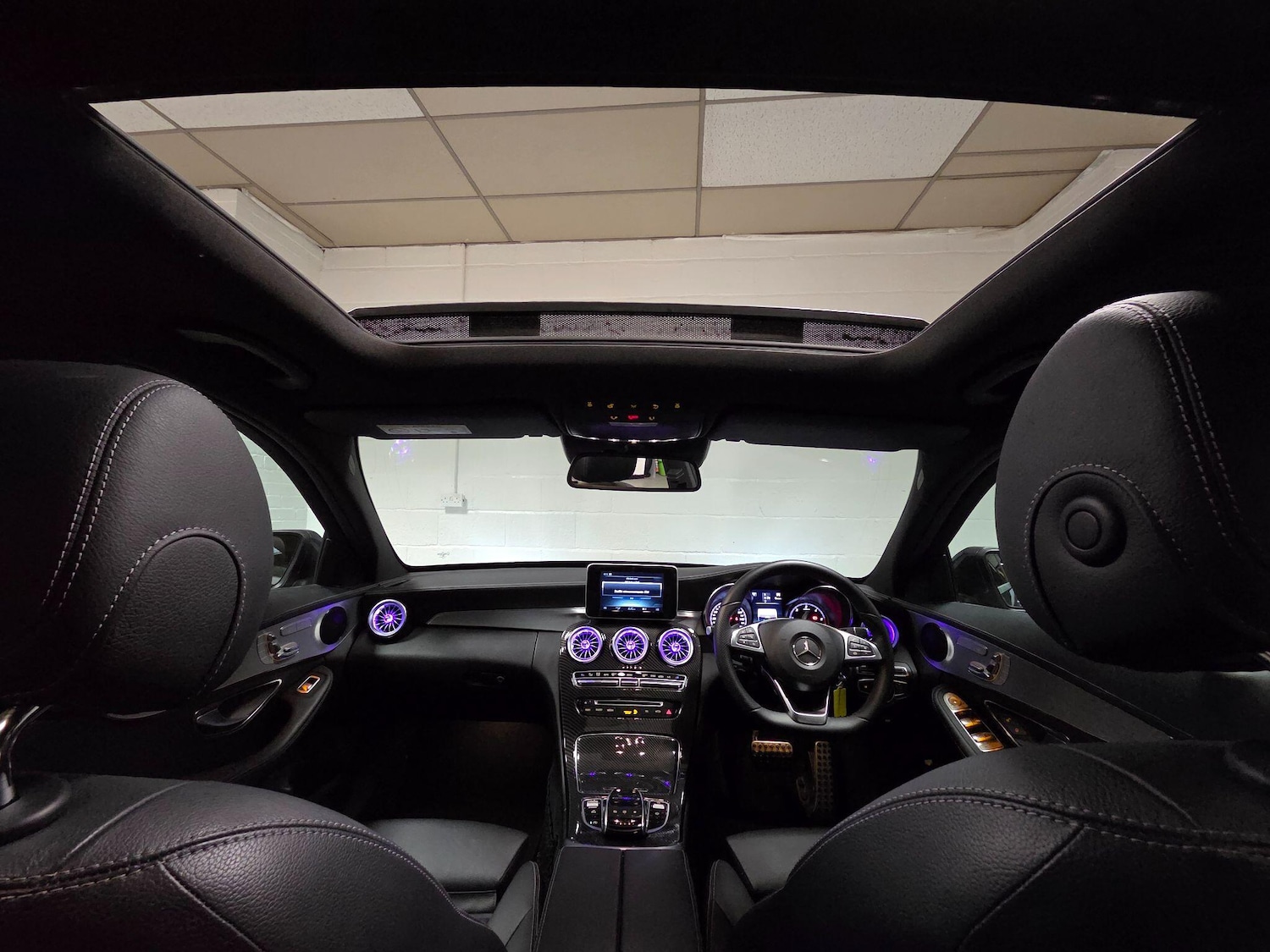 Used Mercedes-Benz C Class 2015 for sale - 77695384: Photo 81