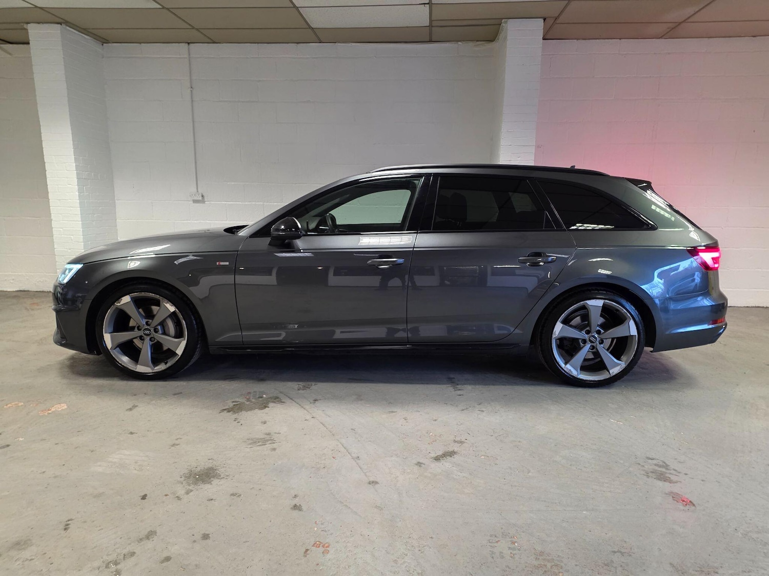 Used Audi A4 Avant for sale - 77753141: Photo 16