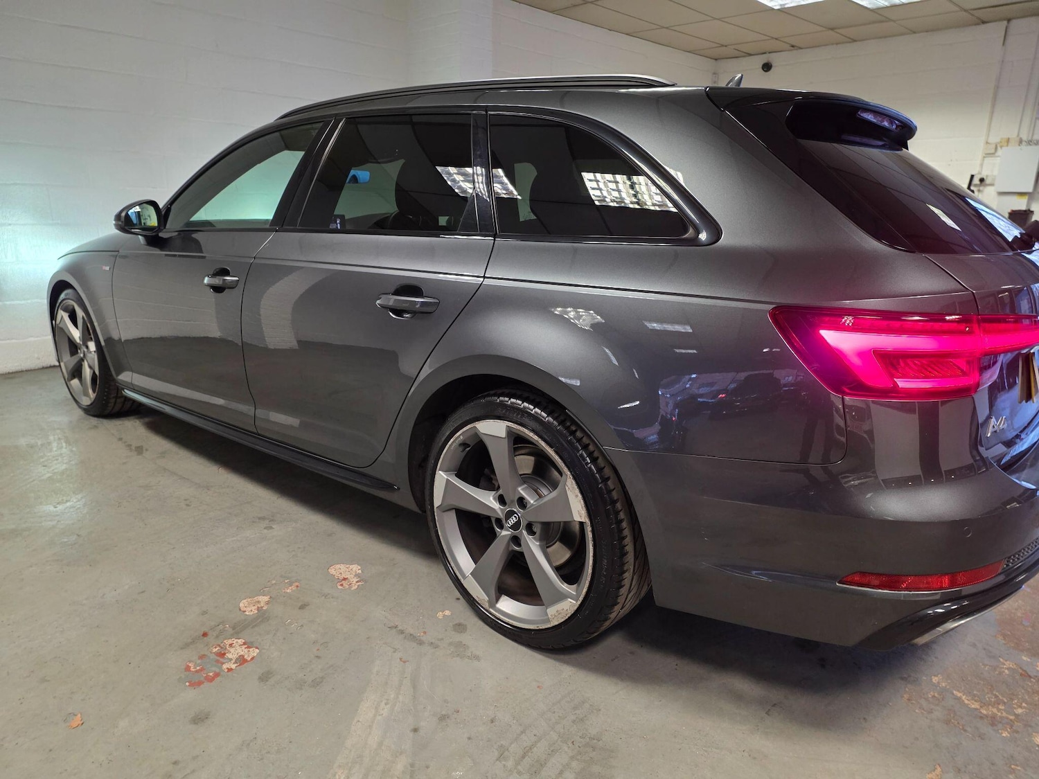 Used Audi A4 Avant for sale - 77753141: Photo 27