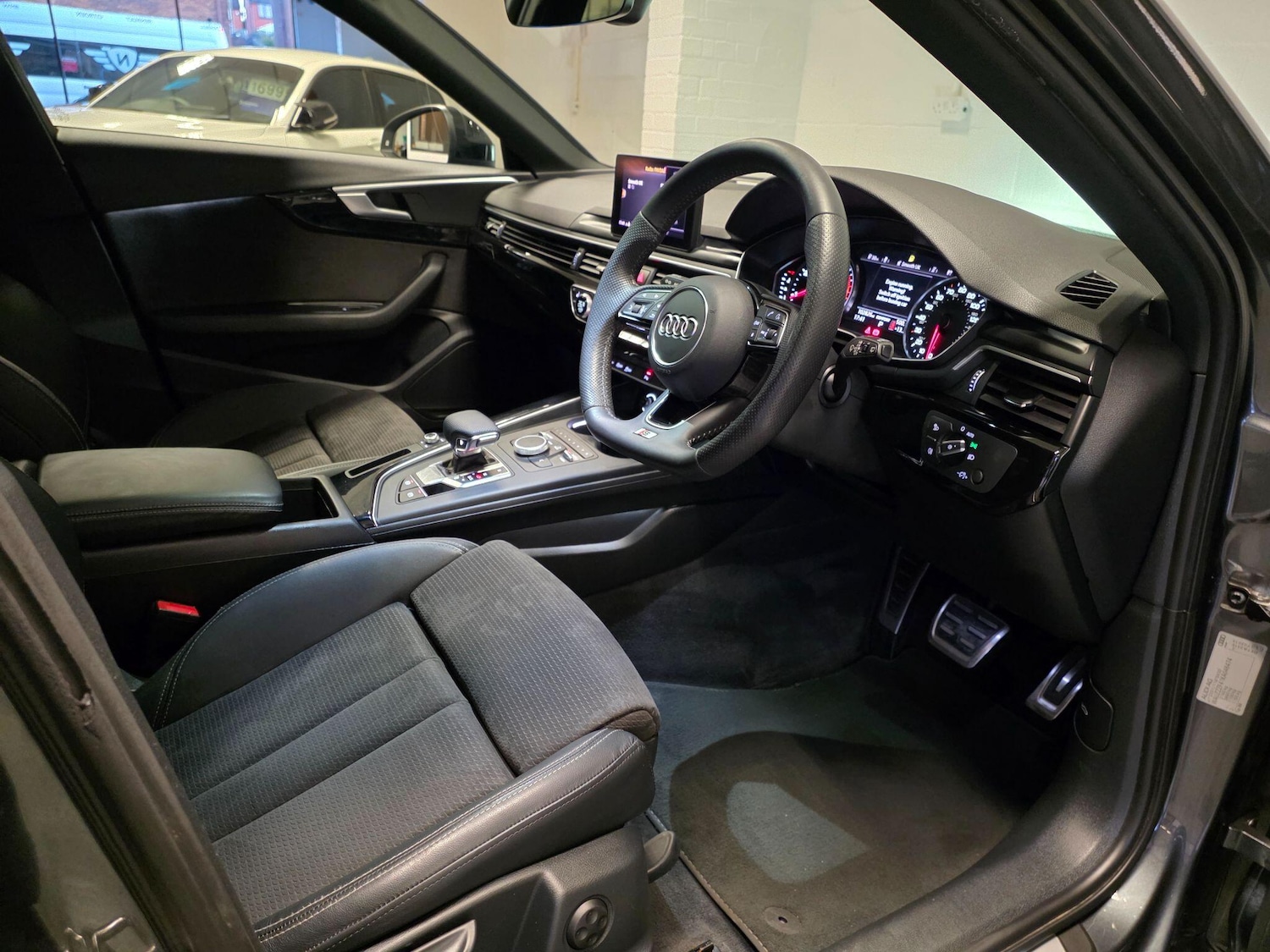 Used Audi A4 Avant for sale - 77753141: Photo 31