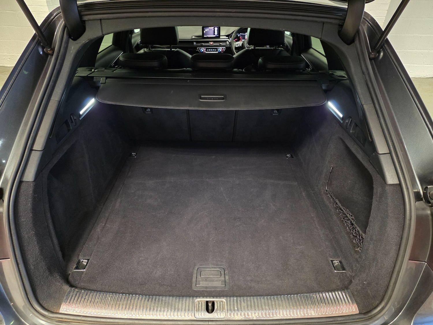 Used Audi A4 Avant for sale - 77753141: Photo 42