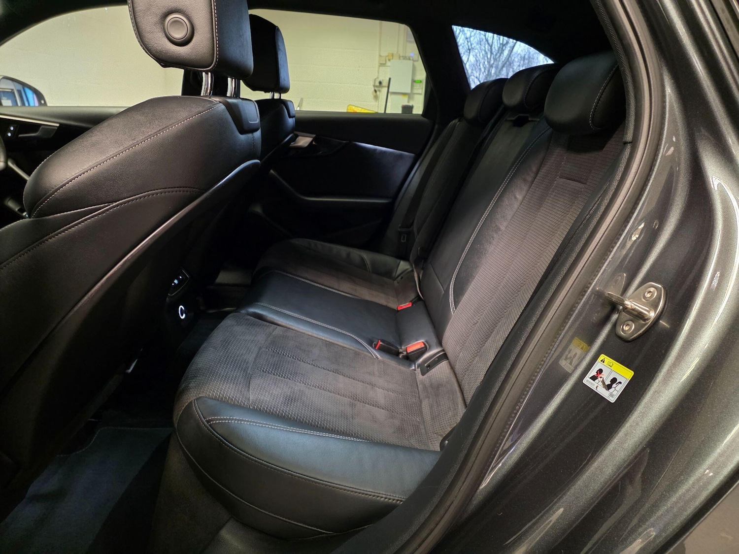 Used Audi A4 Avant for sale - 77753141: Photo 44