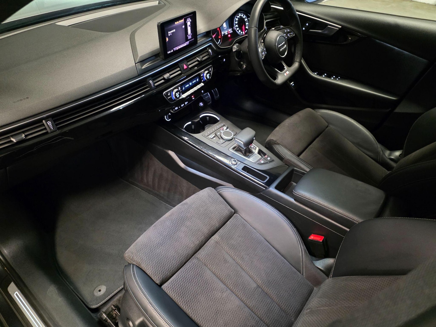 Used Audi A4 Avant for sale - 77753141: Photo 47