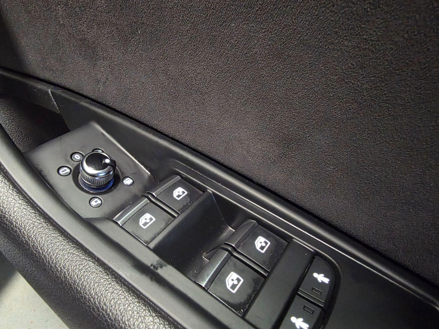 Used Audi A4 Avant for sale - 77753141: Photo 56