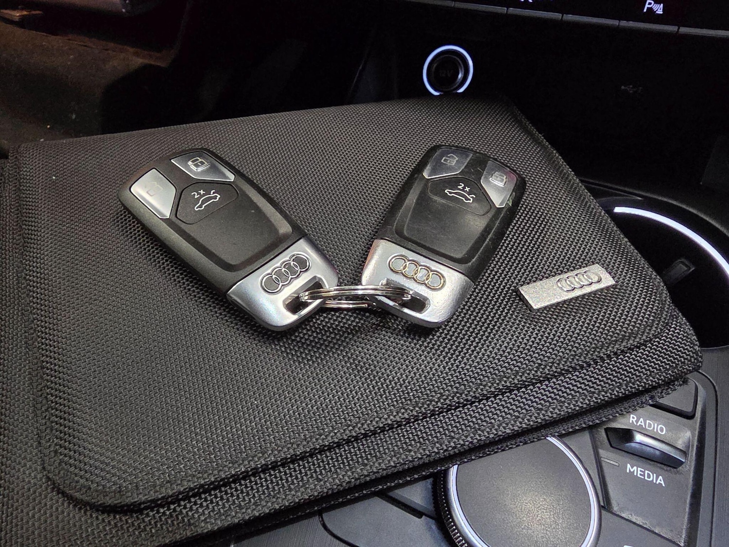 Used Audi A4 Avant for sale - 77753141: Photo 83