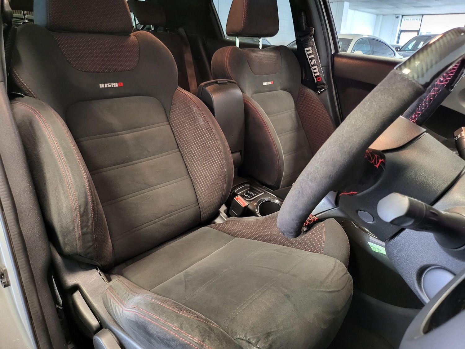 Used Nissan Juke 2015 for sale - 76613341: Photo 34