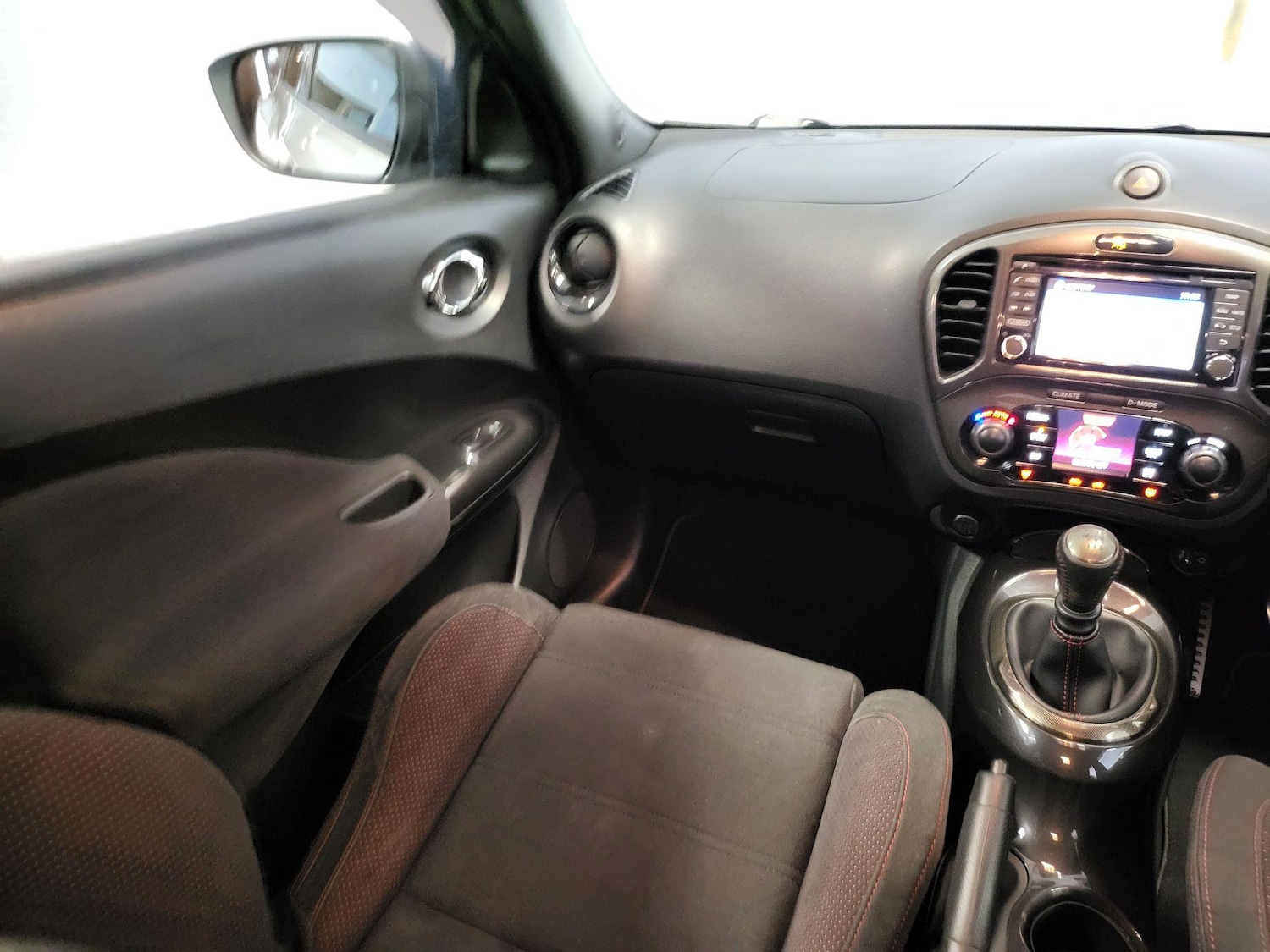 Used Nissan Juke 2015 for sale - 76613341: Photo 41