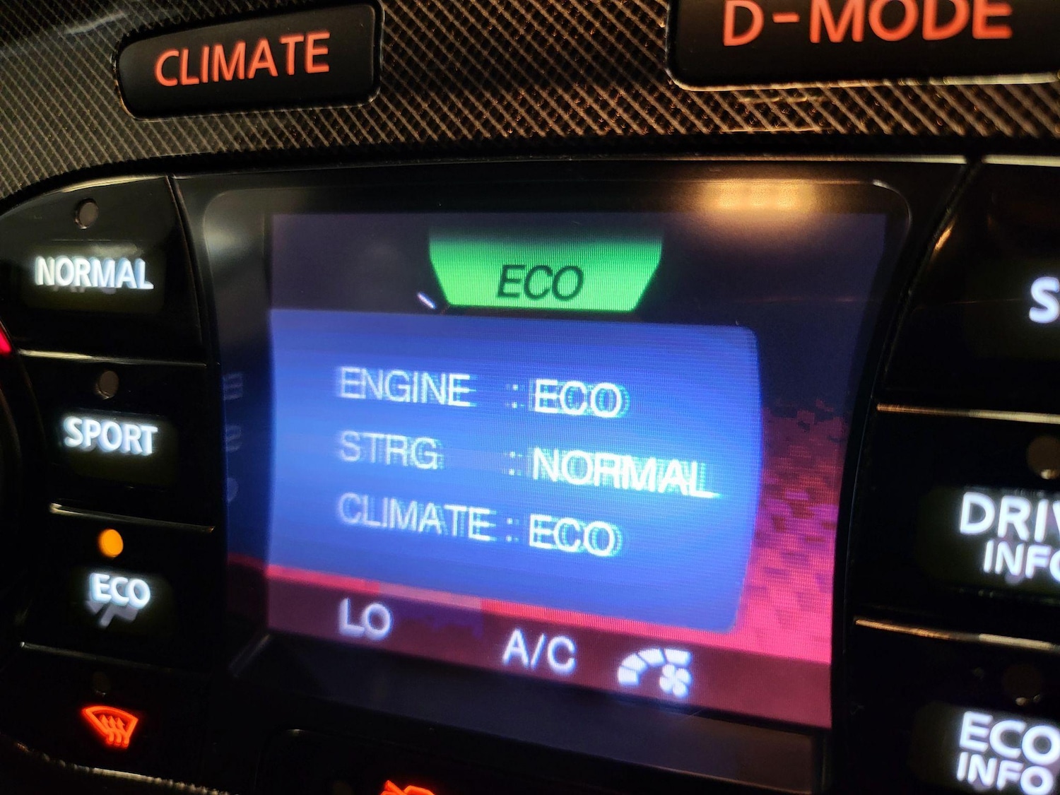 Used Nissan Juke 2015 for sale - 76613341: Photo 79