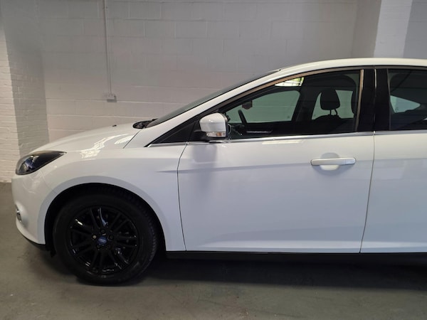 Used Ford Focus 2012 for sale - 76099114: Photo 18