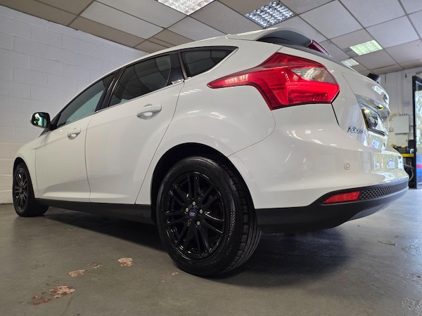 Used Ford Focus 2012 for sale - 76099114: Photo 26