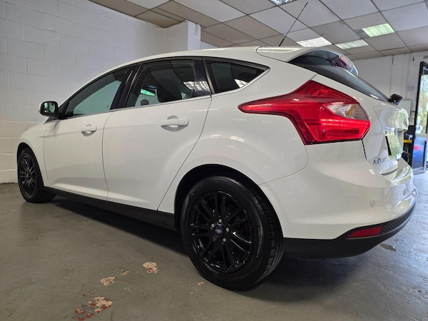 Used Ford Focus 2012 for sale - 76099114: Photo 27