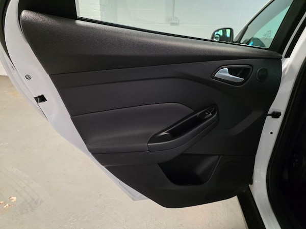 Used Ford Focus 2012 for sale - 76099114: Photo 45
