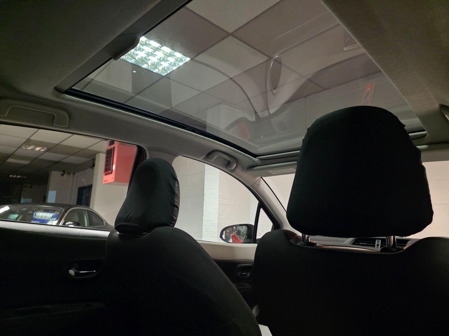 Used Toyota Yaris 2012 for sale - 76742663: Photo 40