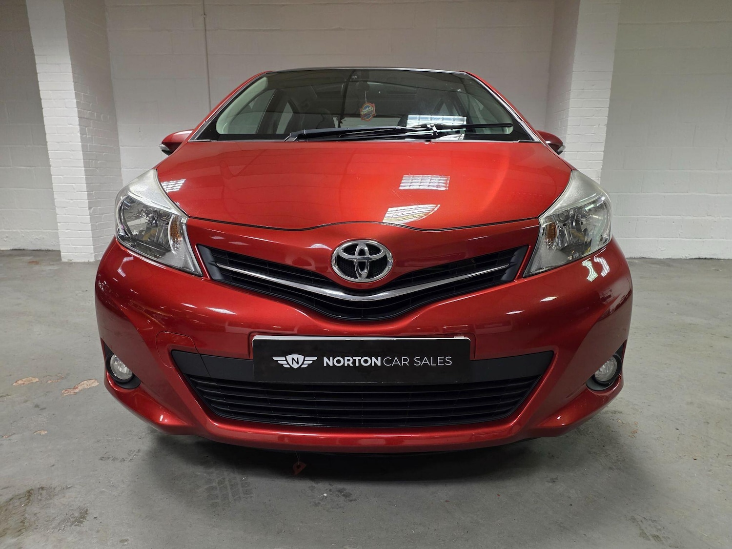Used Toyota Yaris 2012 for sale - 76742663: Photo 8