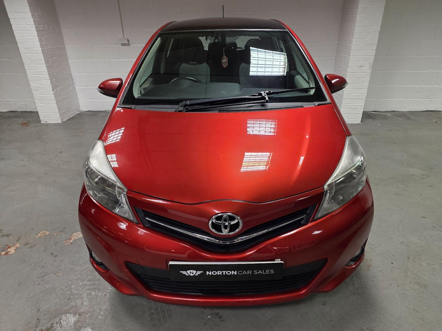 Used Toyota Yaris 2012 for sale - 76742663: Photo 9