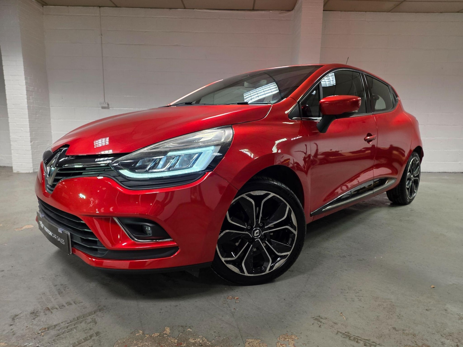 Used Renault Clio 2016 for sale - 76976846: Photo 13