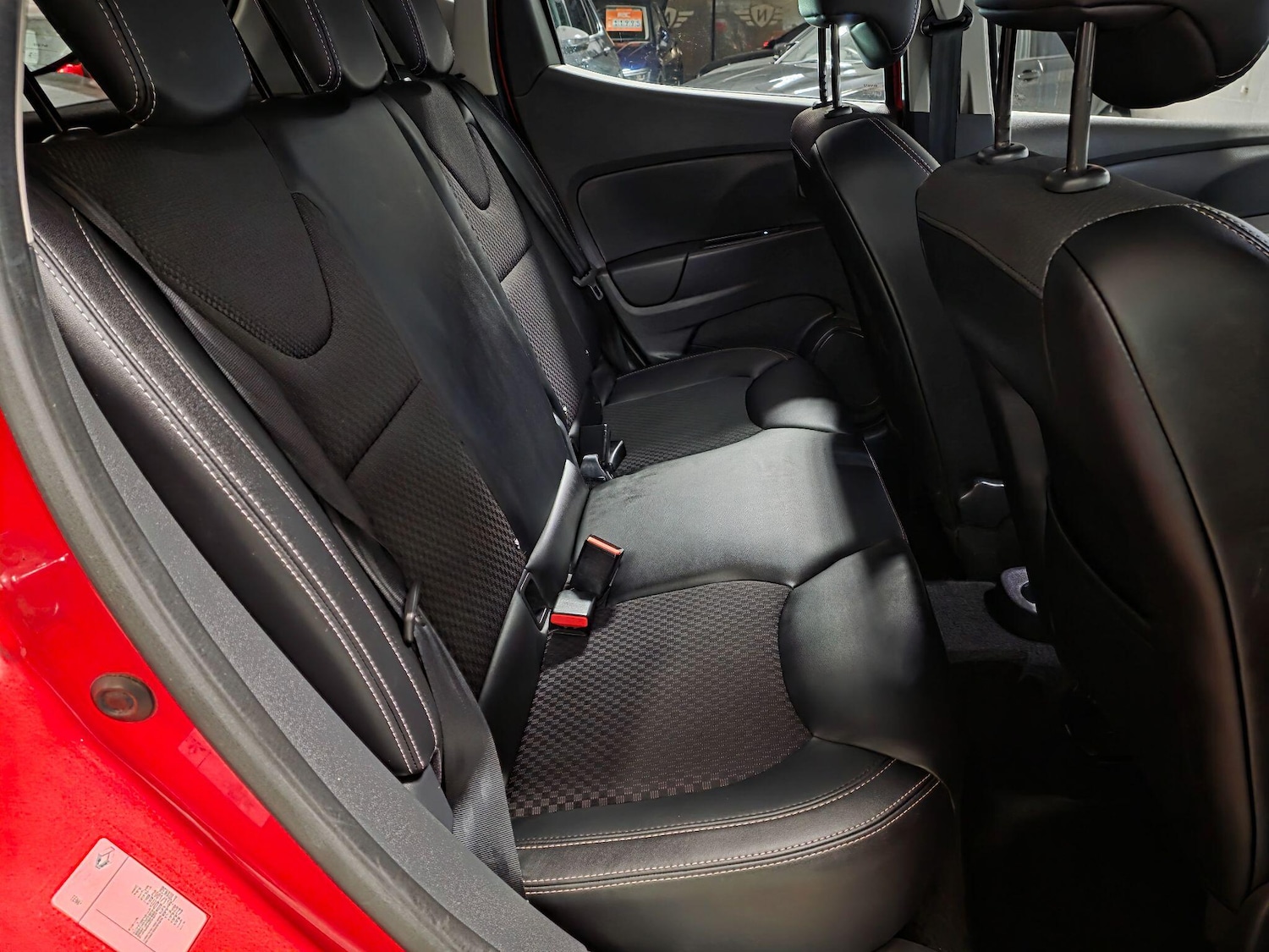 Used Renault Clio 2016 for sale - 76976846: Photo 38