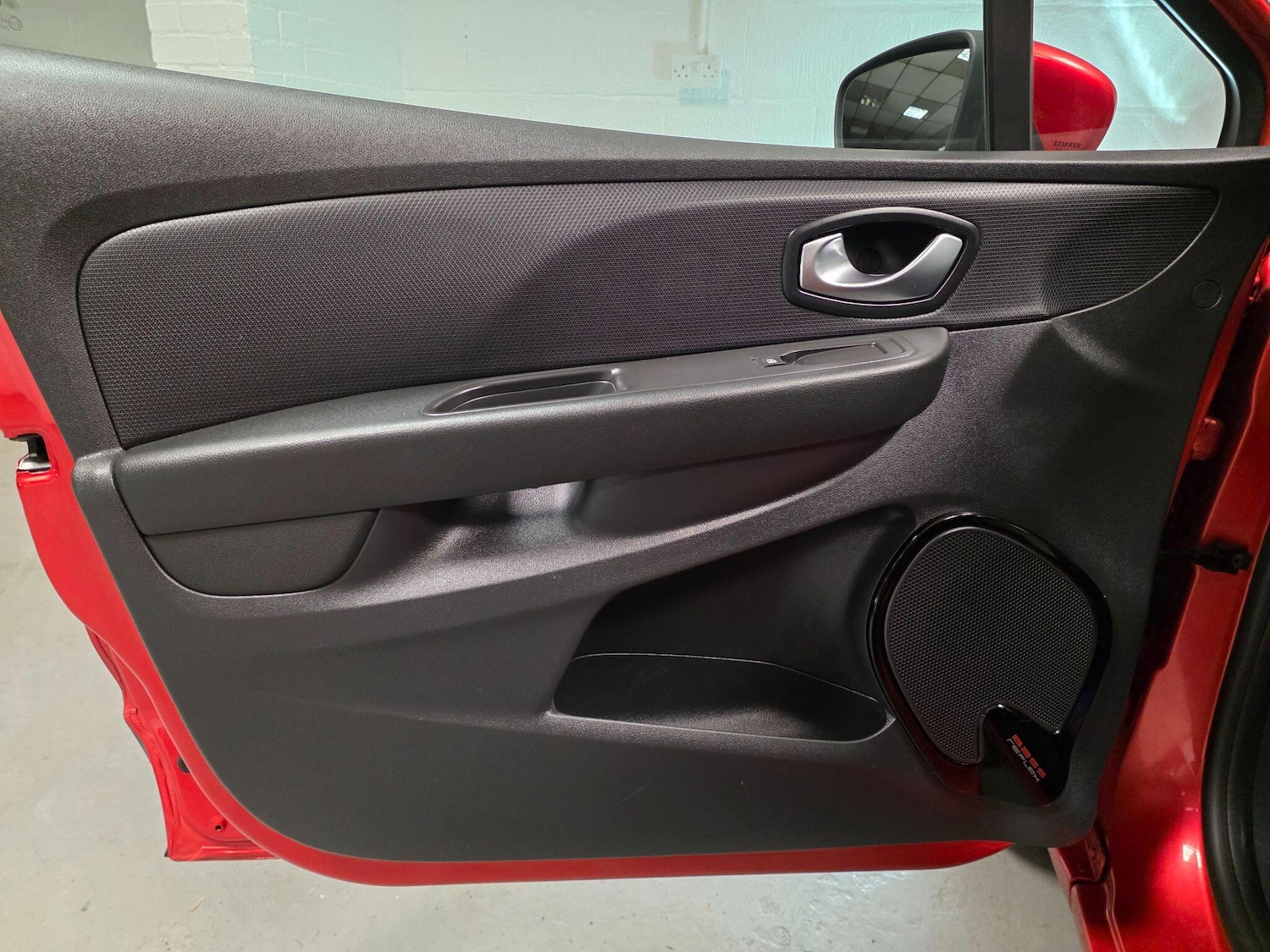 Used Renault Clio 2016 for sale - 76976846: Photo 52