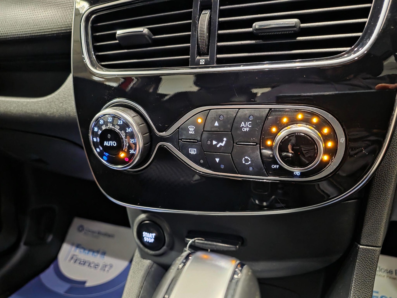 Used Renault Clio 2016 for sale - 76976846: Photo 66