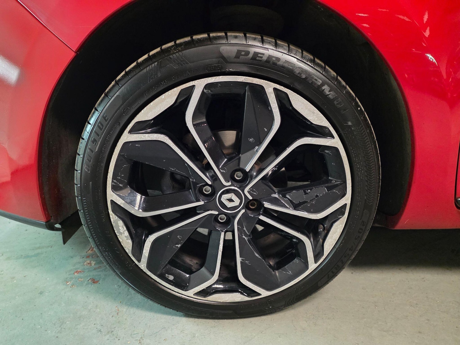 Used Renault Clio 2016 for sale - 76976846: Photo 83