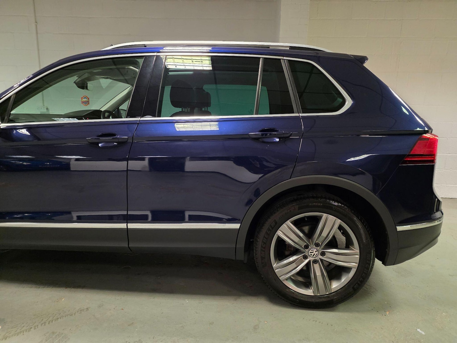 Used Volkswagen Tiguan 2018 for sale - 76512445: Photo 18
