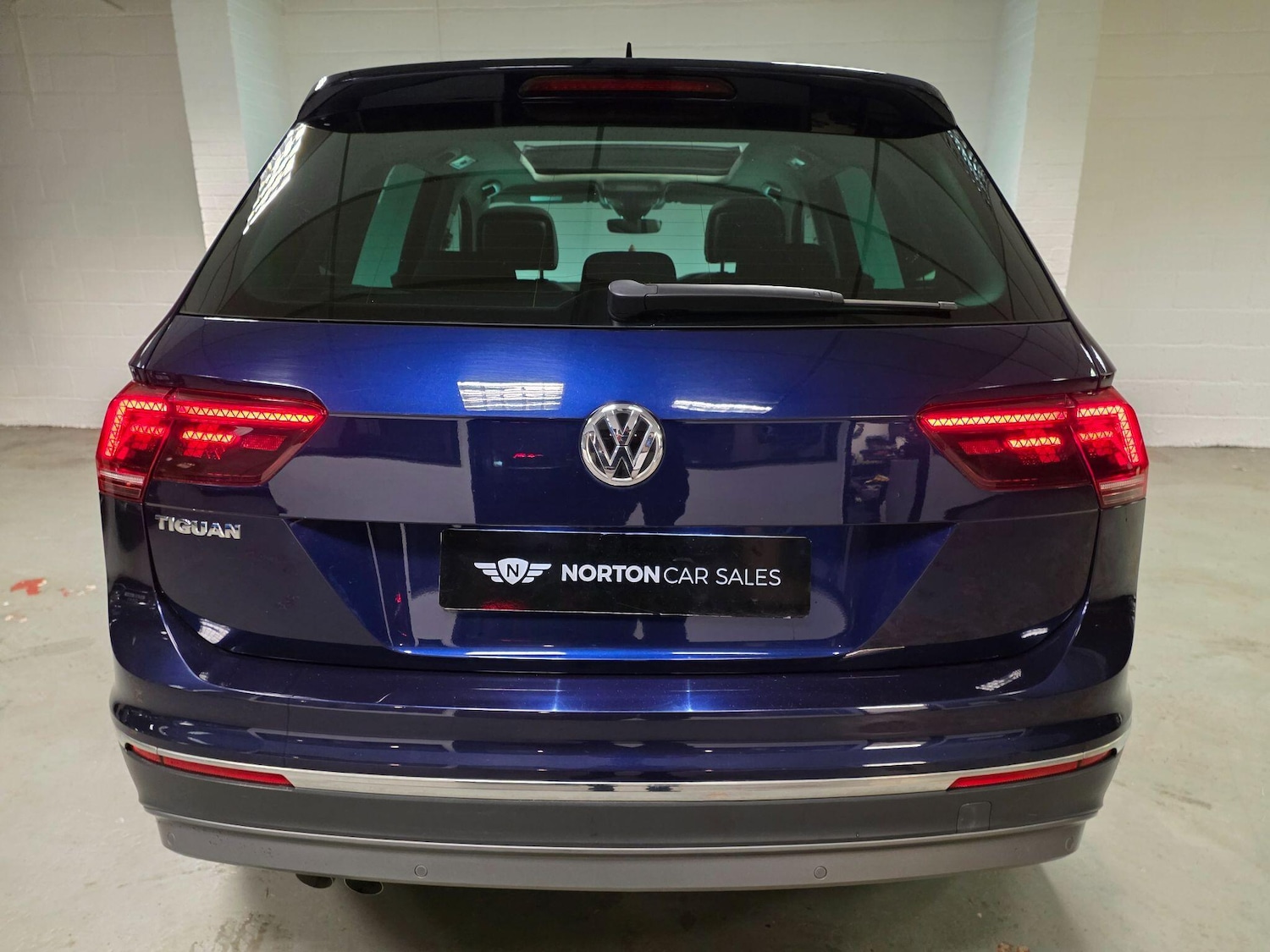 Used Volkswagen Tiguan 2018 for sale - 76512445: Photo 26