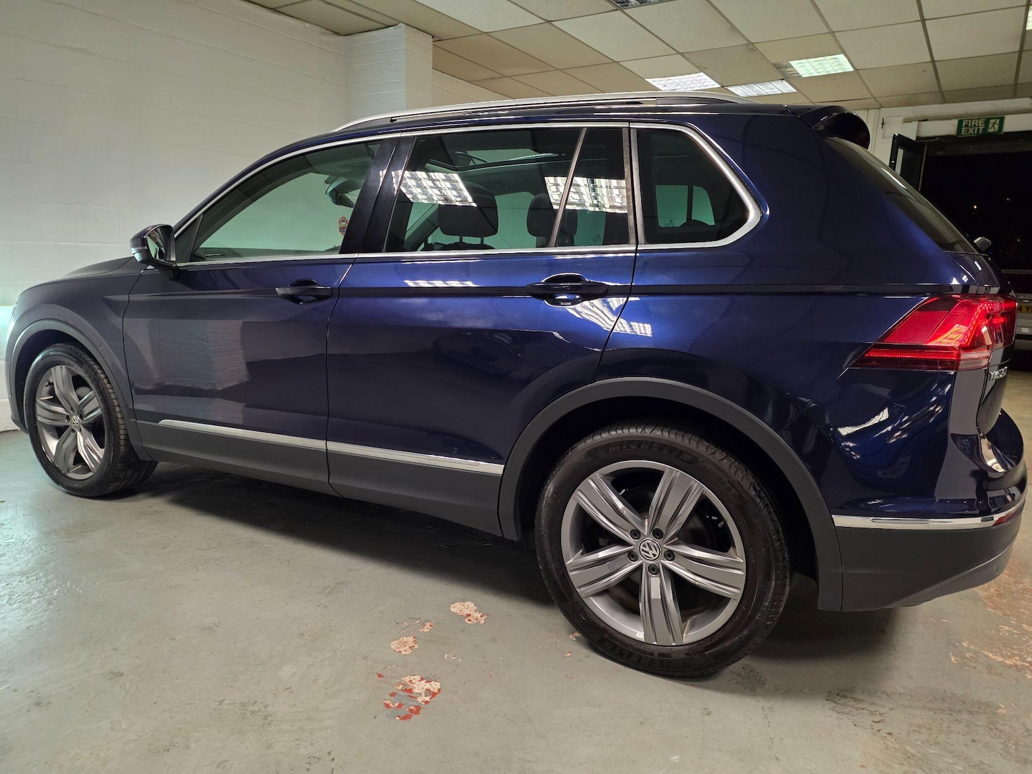 Used Volkswagen Tiguan 2018 for sale - 76512445: Photo 29