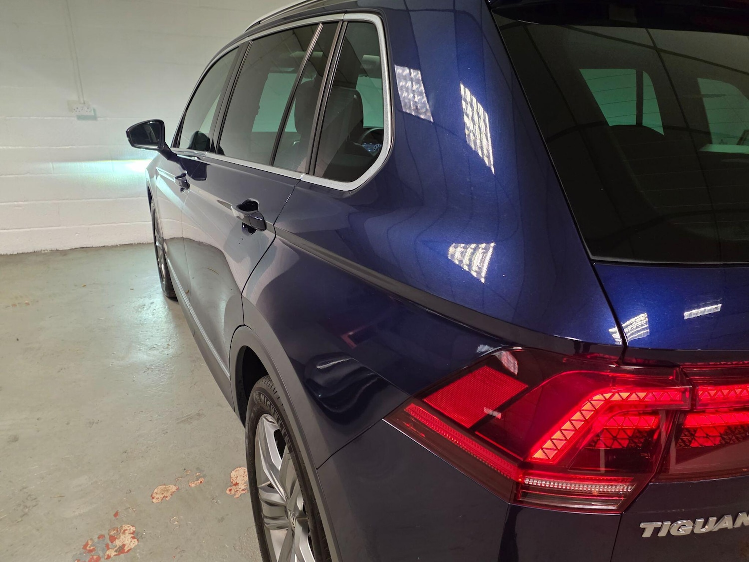 Used Volkswagen Tiguan 2018 for sale - 76512445: Photo 30