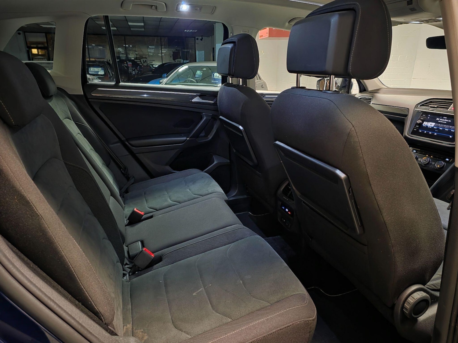 Used Volkswagen Tiguan 2018 for sale - 76512445: Photo 39