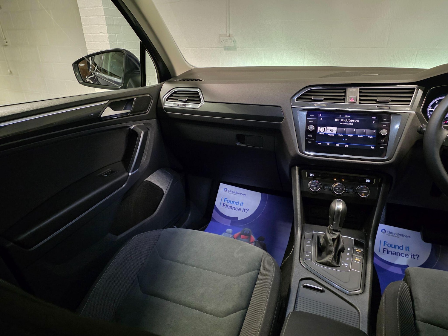 Used Volkswagen Tiguan 2018 for sale - 76512445: Photo 45