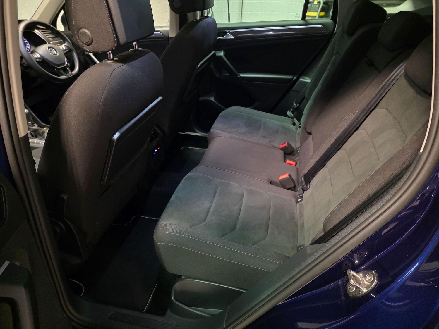 Used Volkswagen Tiguan 2018 for sale - 76512445: Photo 50