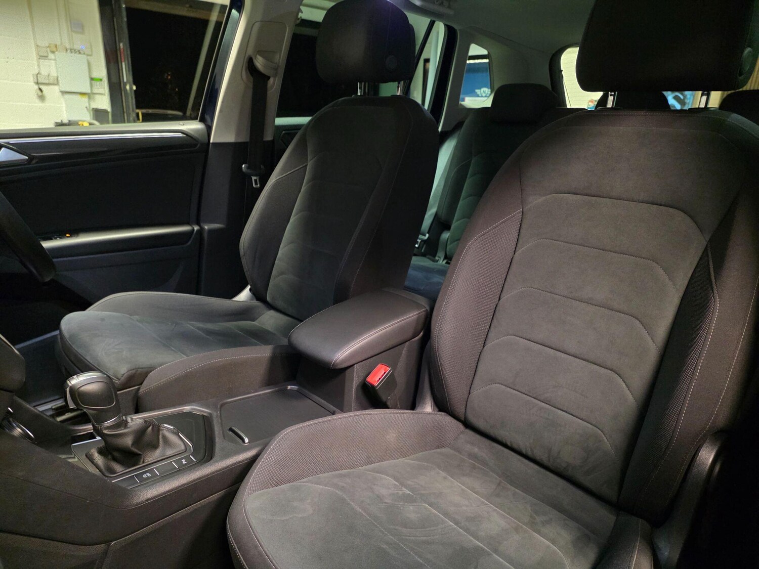 Used Volkswagen Tiguan 2018 for sale - 76512445: Photo 56