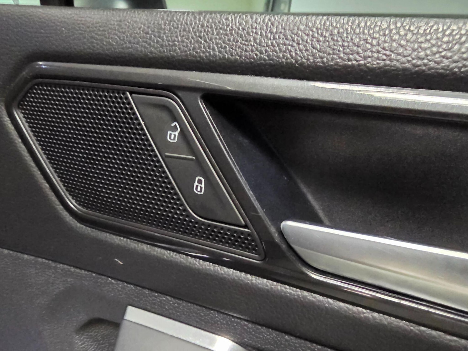 Used Volkswagen Tiguan 2018 for sale - 76512445: Photo 62