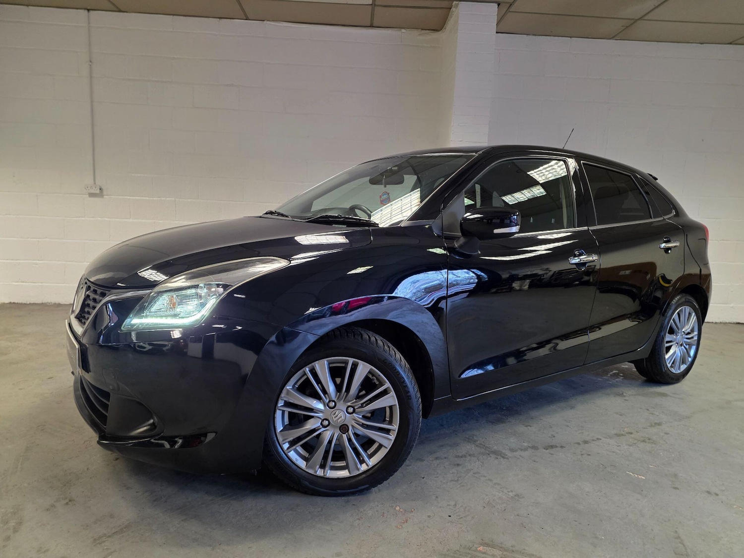 Used Suzuki Baleno 2017 for sale - 77315218: Photo 12
