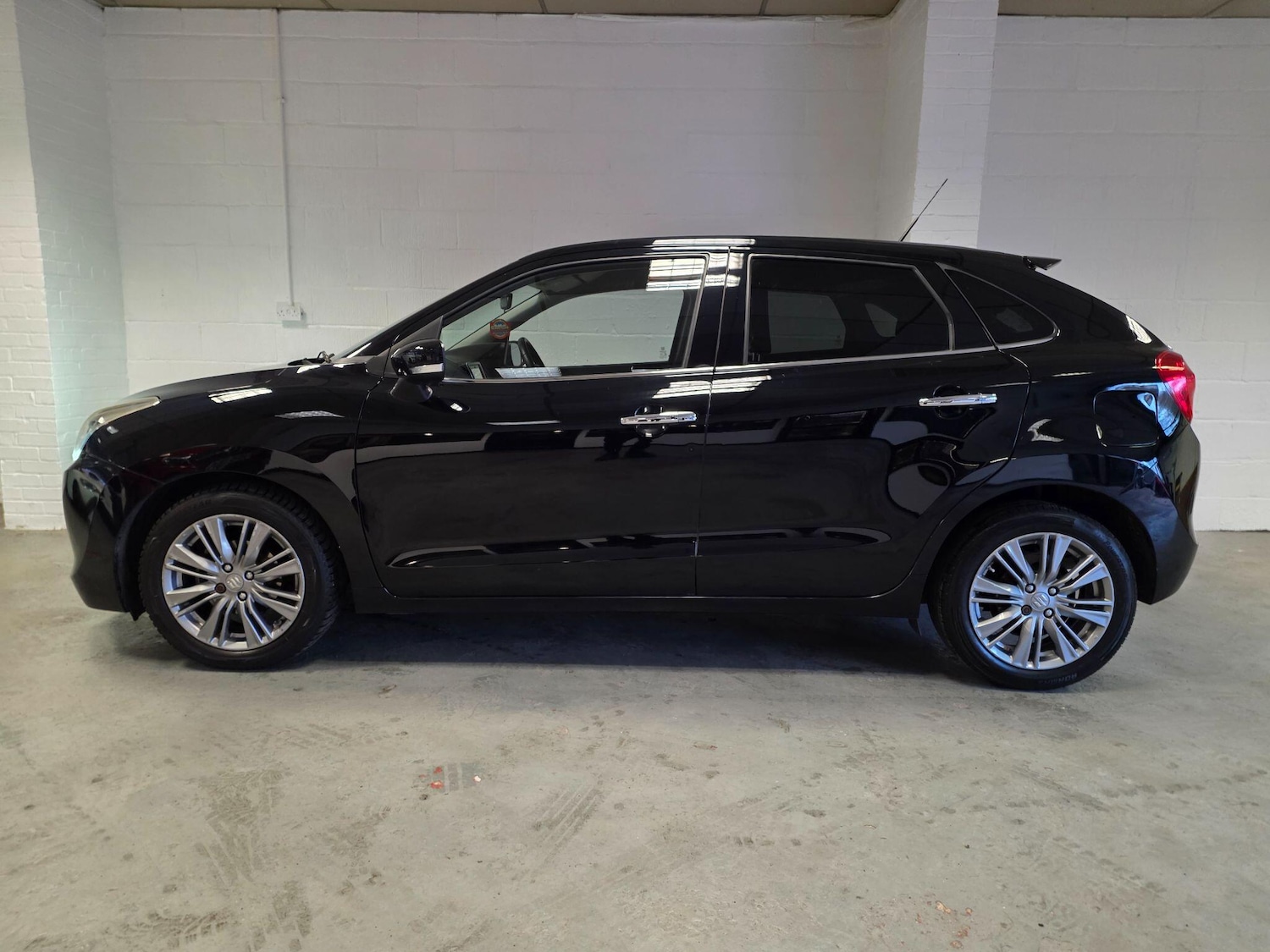 Used Suzuki Baleno 2017 for sale - 77315218: Photo 16