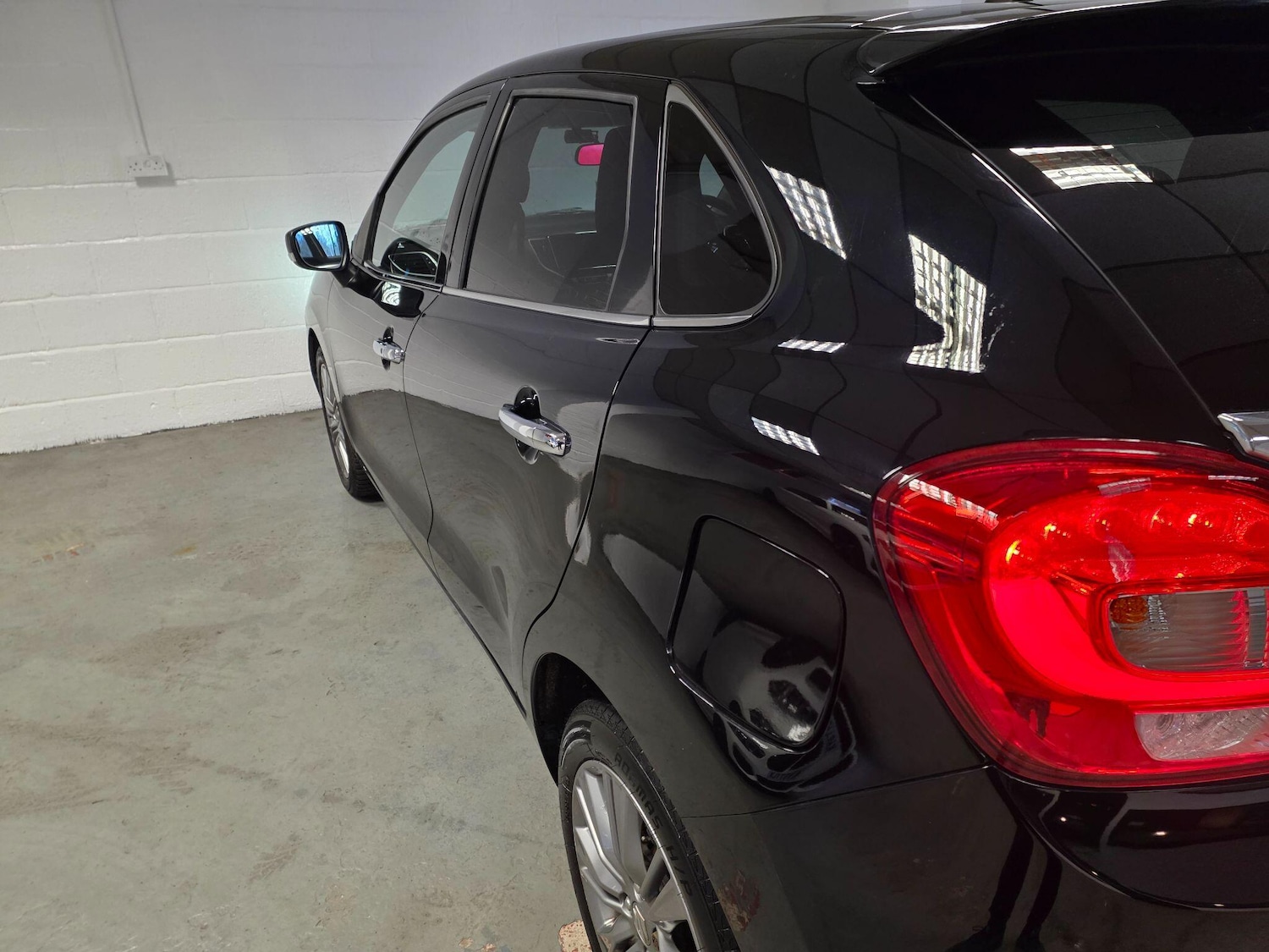 Used Suzuki Baleno 2017 for sale - 77315218: Photo 28