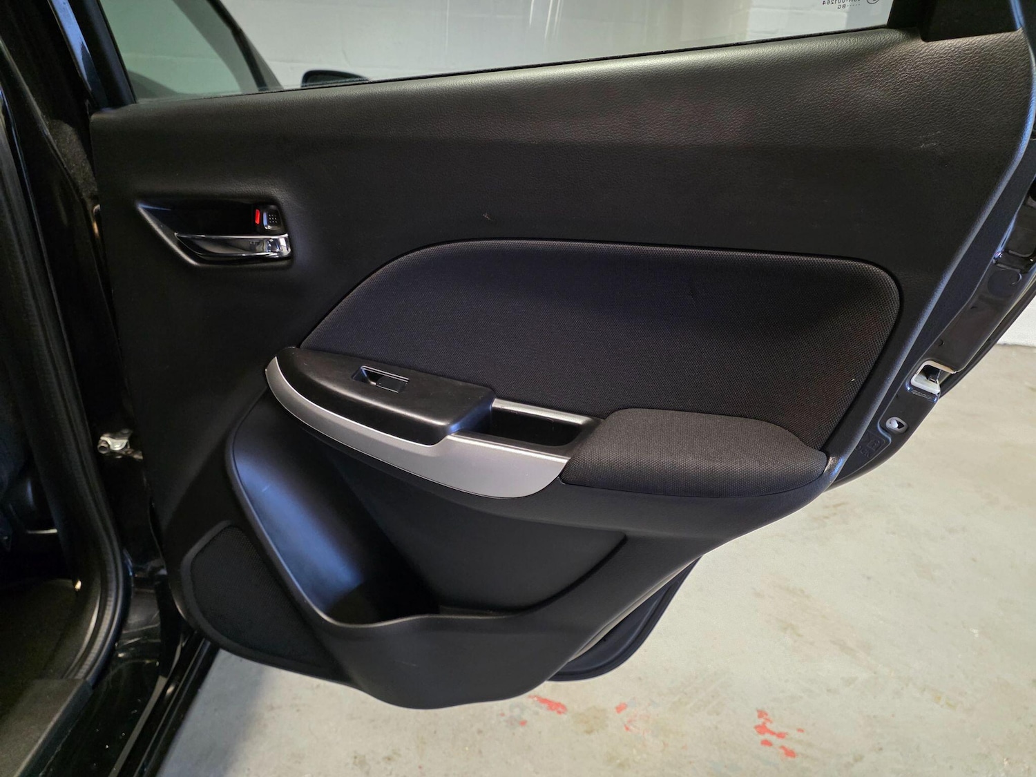 Used Suzuki Baleno 2017 for sale - 77315218: Photo 36