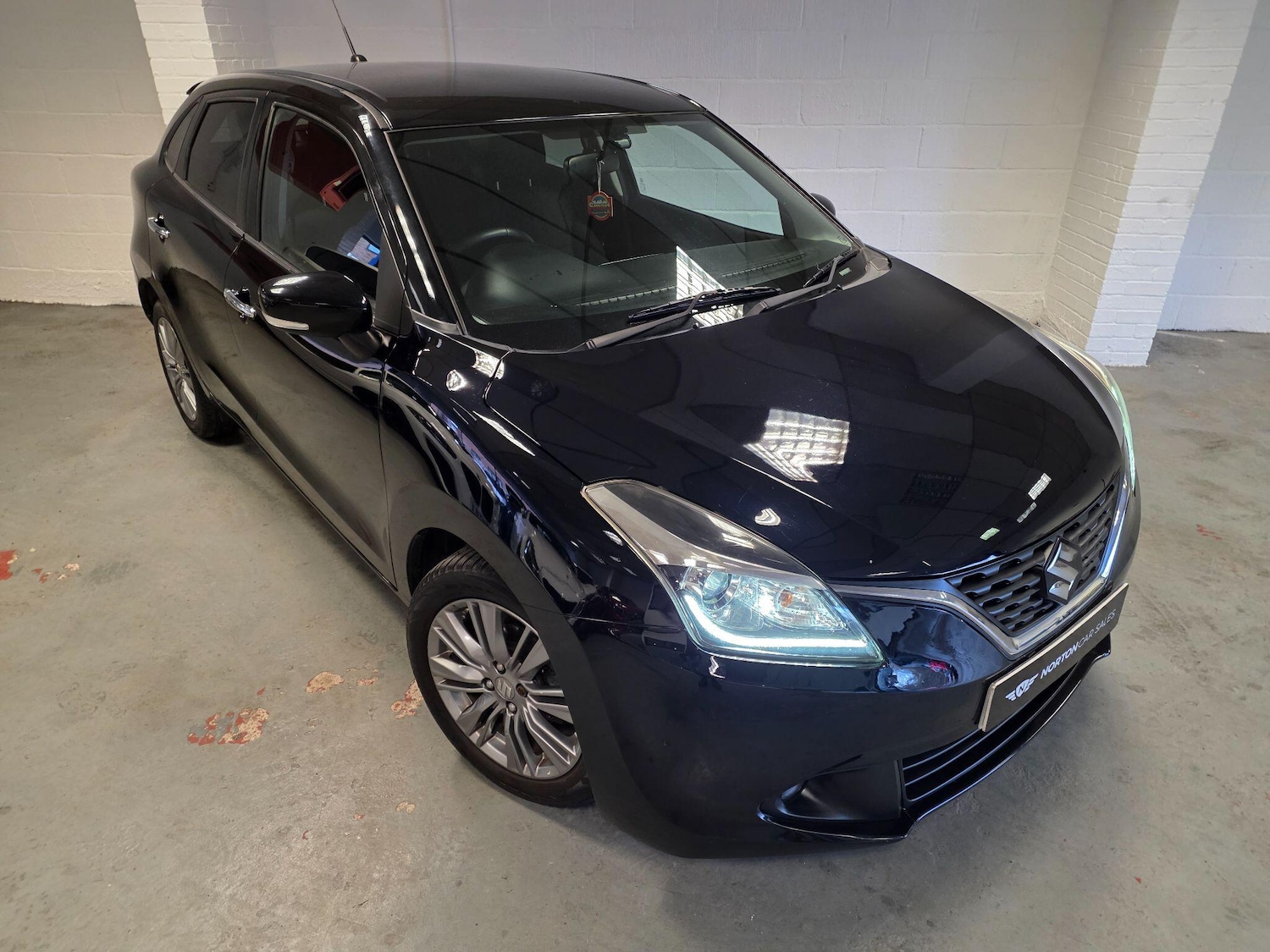 Used Suzuki Baleno 2017 for sale - 77315218: Photo 4