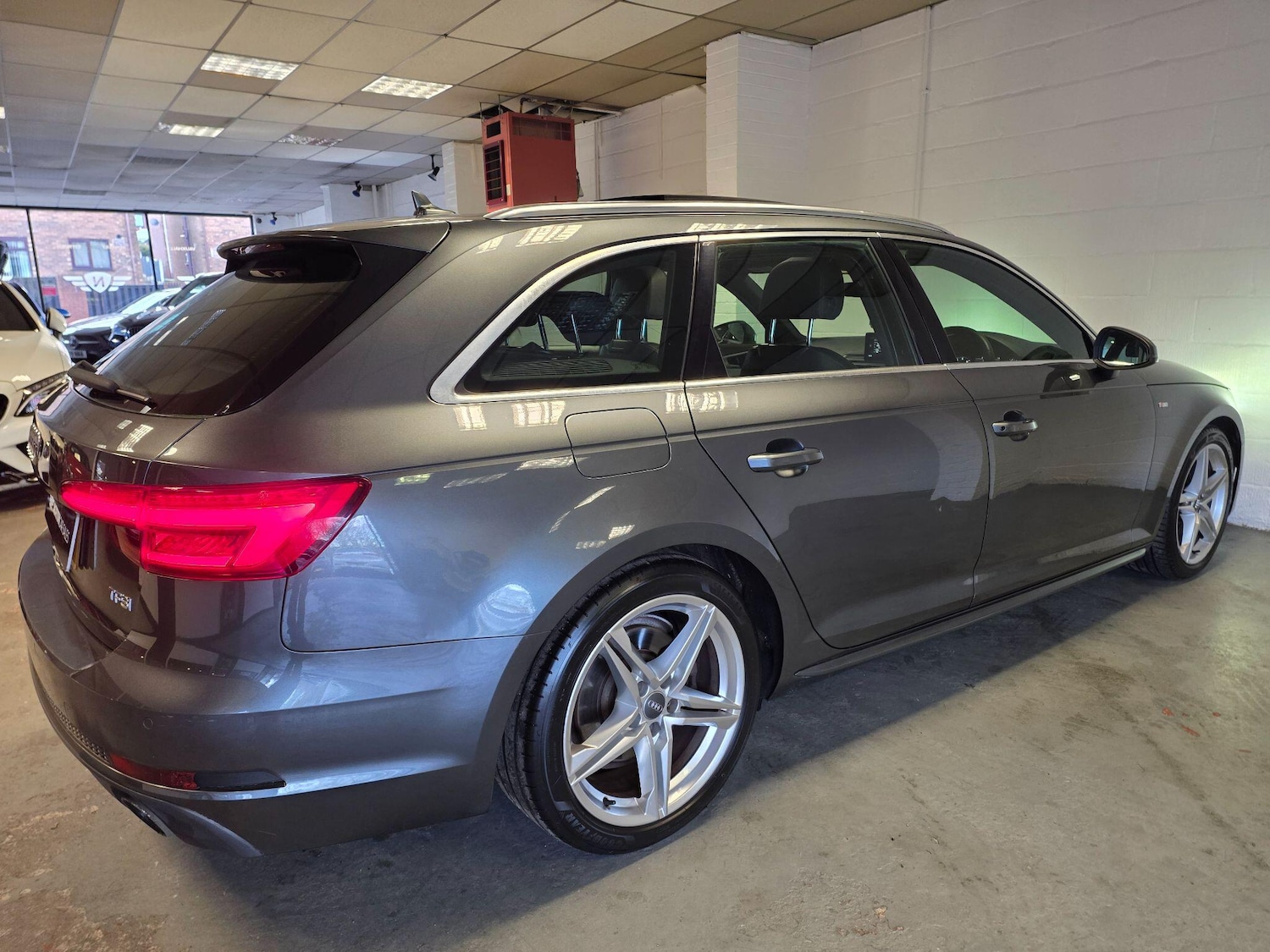 Used Audi A4 Avant for sale - 77315371: Photo 20