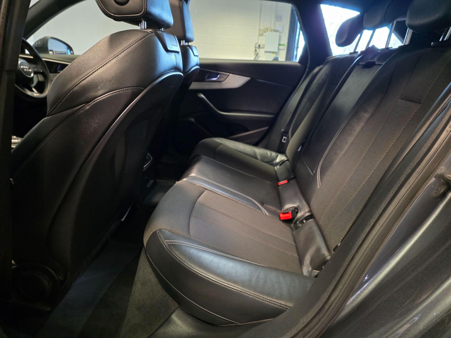 Used Audi A4 Avant for sale - 77315371: Photo 47