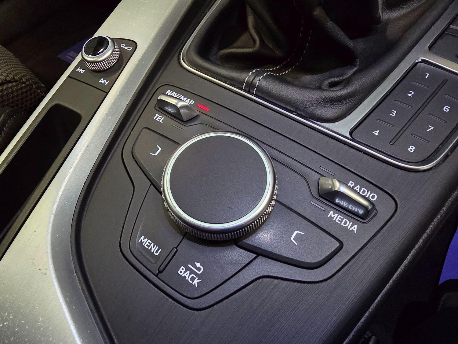 Used Audi A4 Avant for sale - 77315371: Photo 63