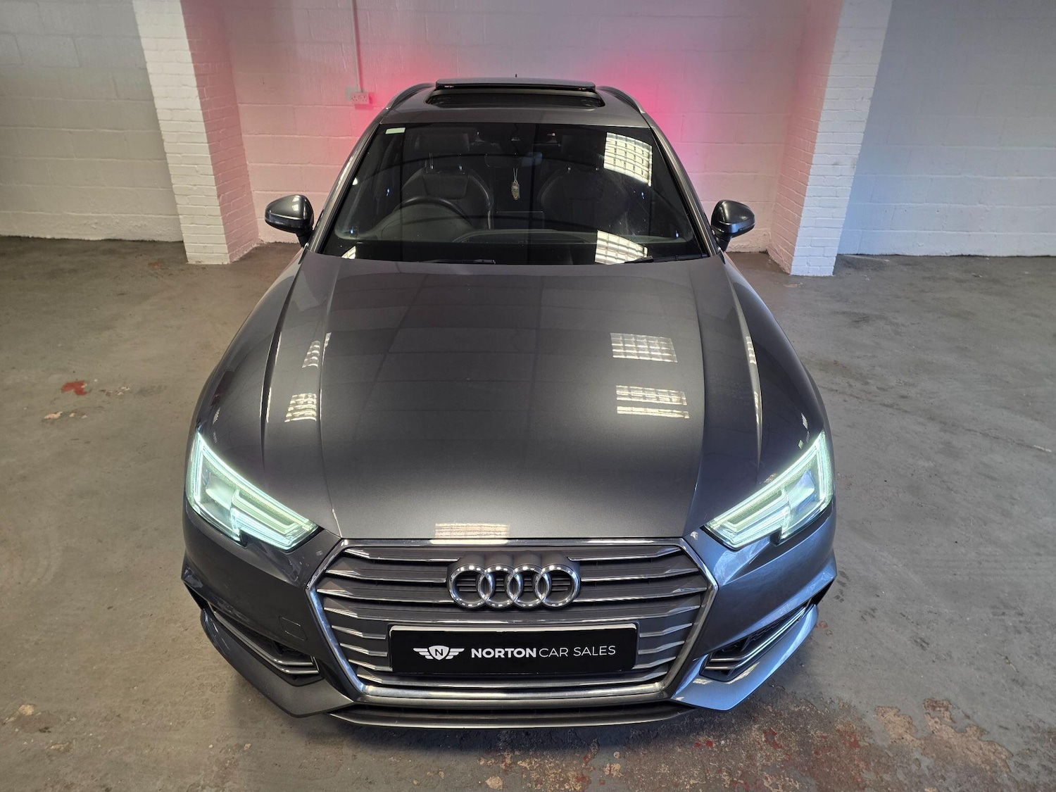 Used Audi A4 Avant for sale - 77315371: Photo 9