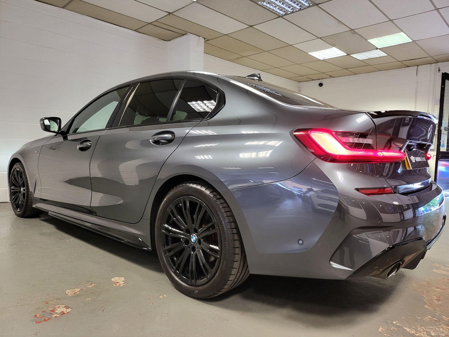 Used BMW 3 Series for sale - 77696848: Photo 27