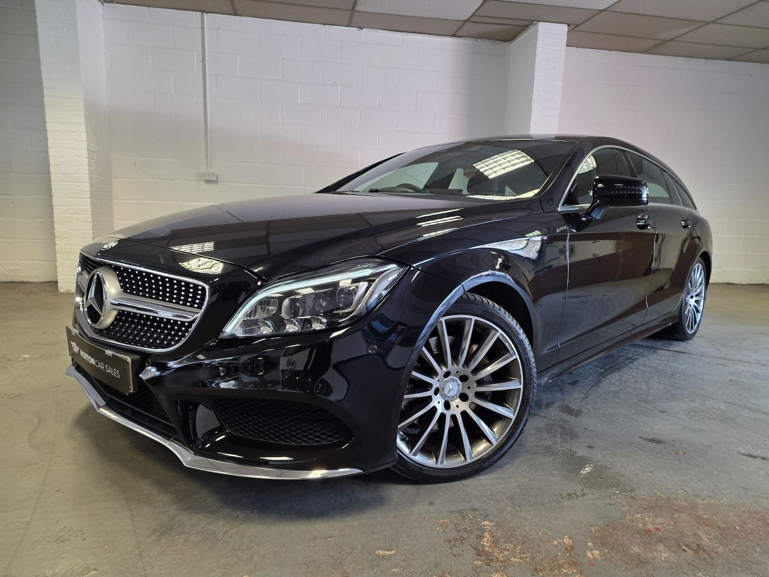 Used Mercedes-Benz CLS 2015 for sale - 77978022: Photo 11