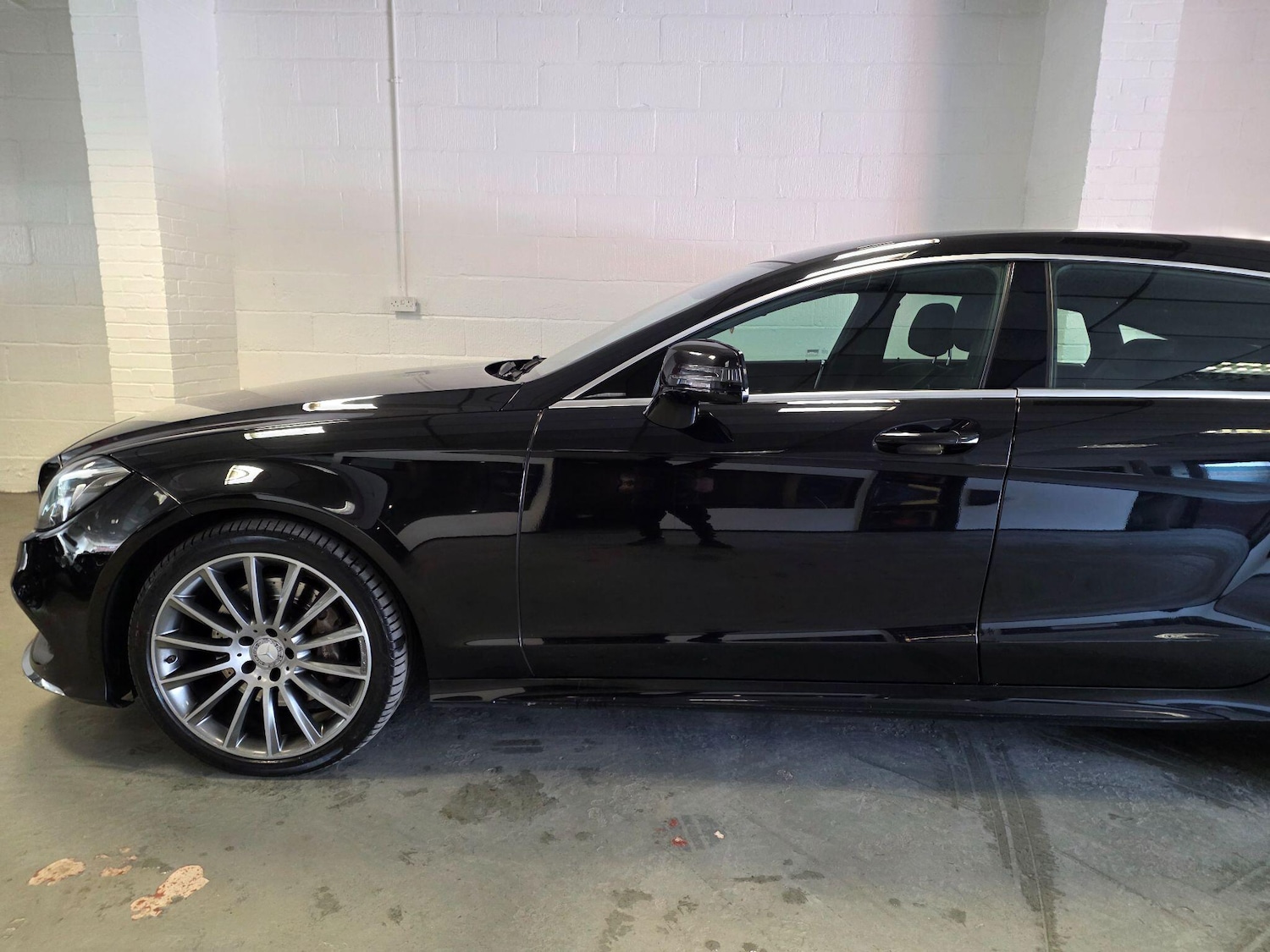 Used Mercedes-Benz CLS 2015 for sale - 77978022: Photo 18