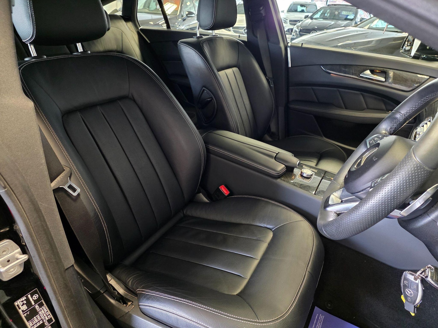 Used Mercedes-Benz CLS 2015 for sale - 77978022: Photo 31