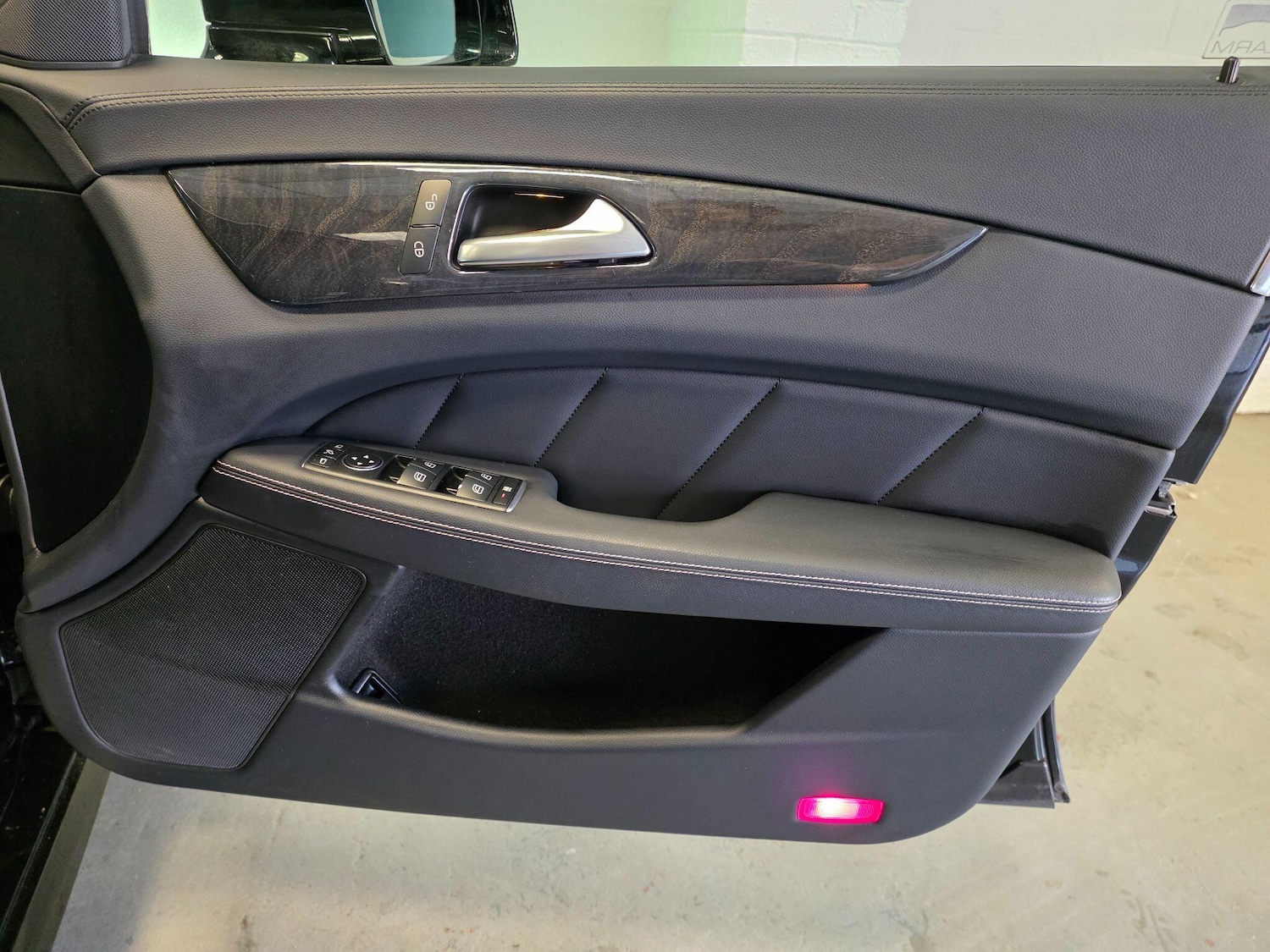 Used Mercedes-Benz CLS 2015 for sale - 77978022: Photo 33