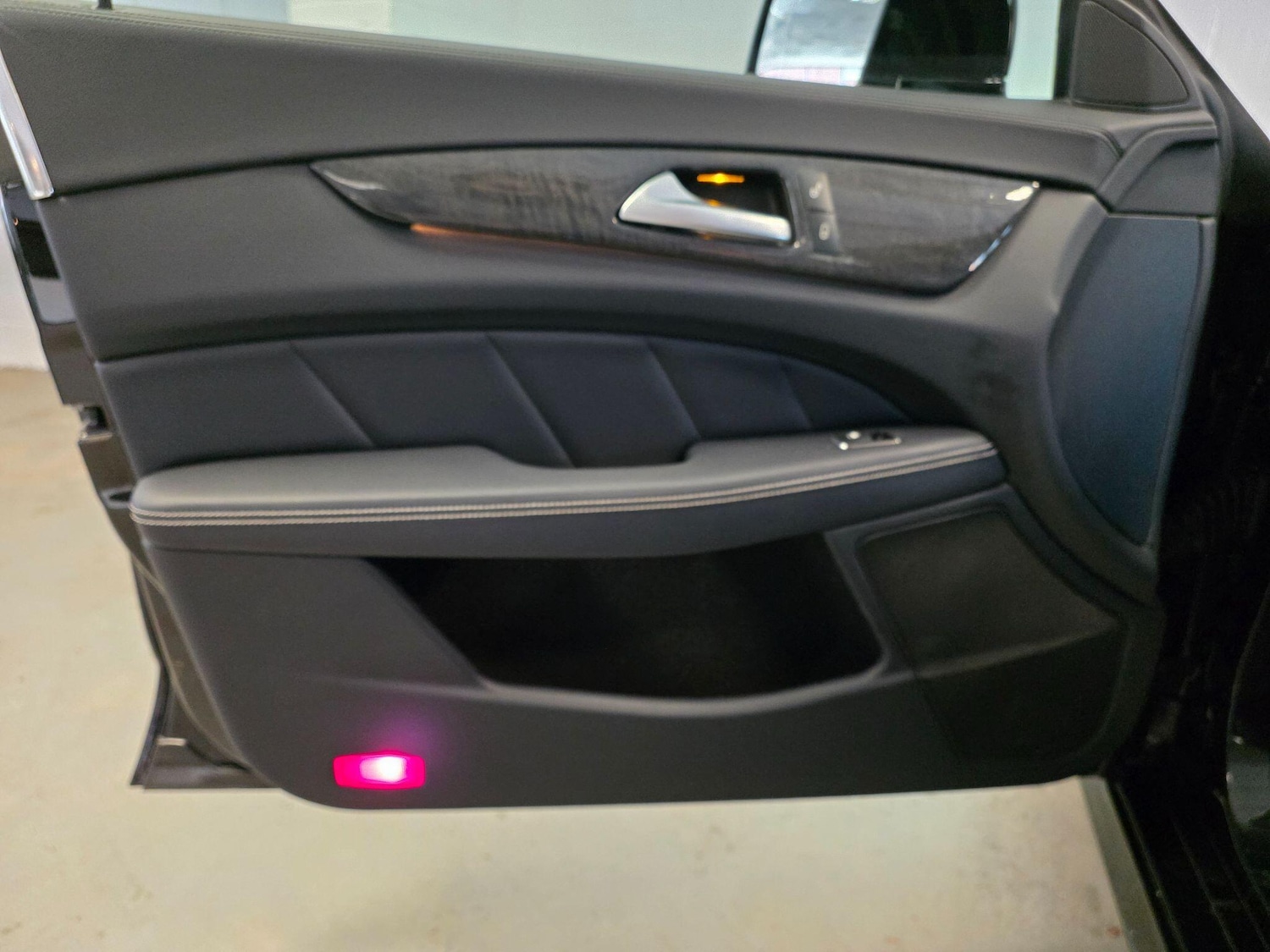 Used Mercedes-Benz CLS 2015 for sale - 77978022: Photo 49