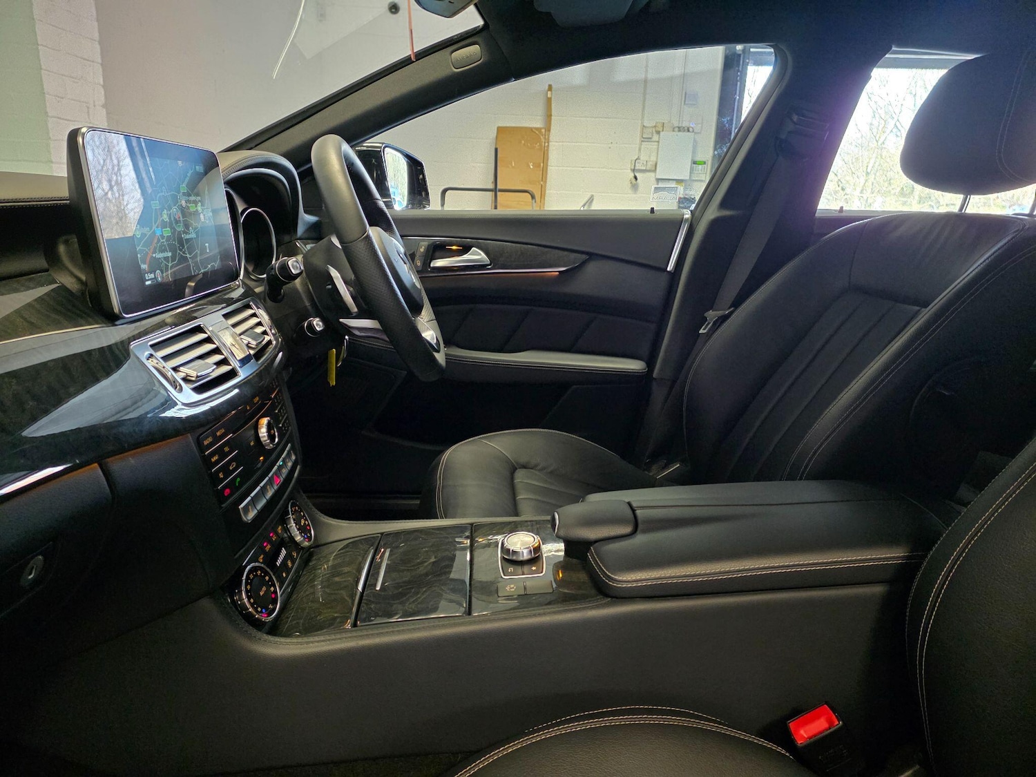 Used Mercedes-Benz CLS 2015 for sale - 77978022: Photo 51